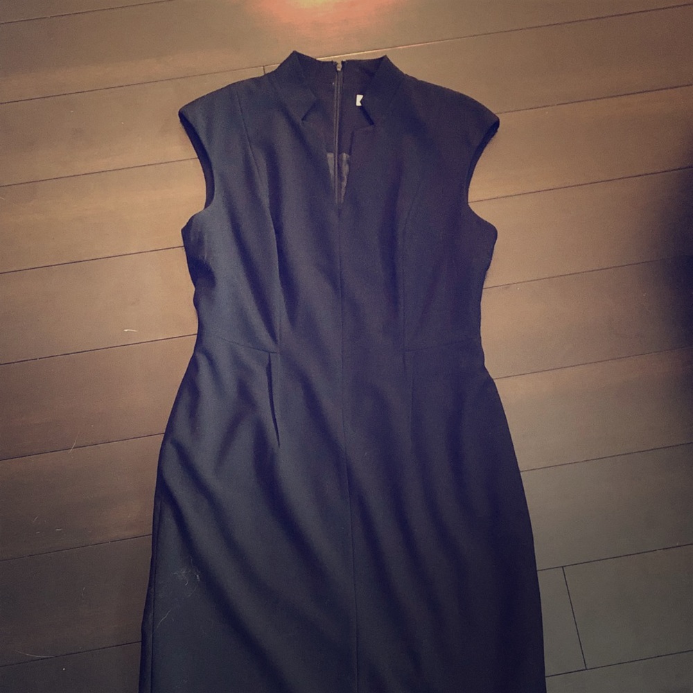 Black sheath dress Calvin Klein Size 10